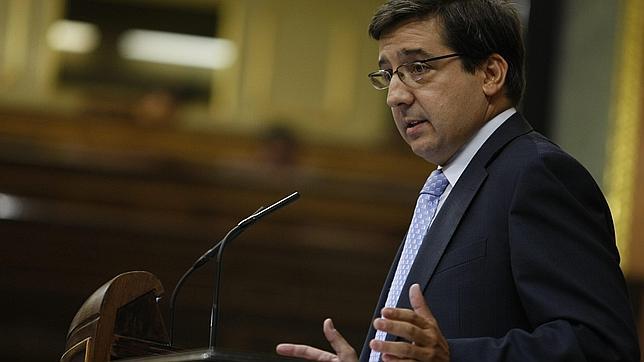 El diputado que plantó cara a la ofensiva del PSOE contra la Iglesia