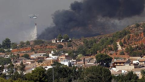 El incendio de Chulilla devora 5.500 hectáreas