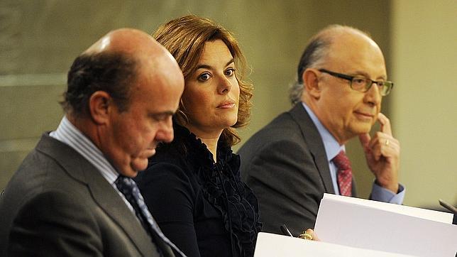 Pensiones, becas e intereses de la deuda, únicas partidas que crecen en 2013