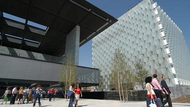 Madrid, primera comunidad de España en exportación de bienes y servicios