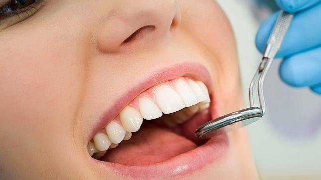 Las bacterias en la boca, la puerta al cáncer, los infartos y la diabetes