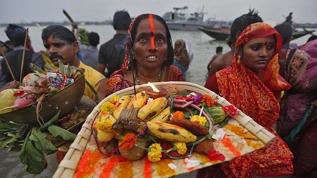 Una avalancha mata en la India al menos a 18 personas durante un festival hindú