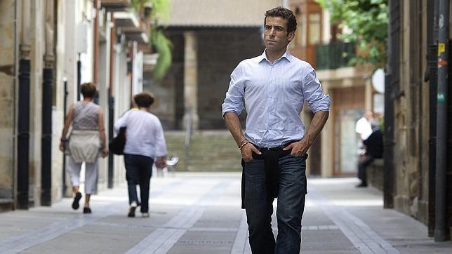 Carlos García cree que el PP no debería acudir junto a Bildu a un homenaje a las víctimas