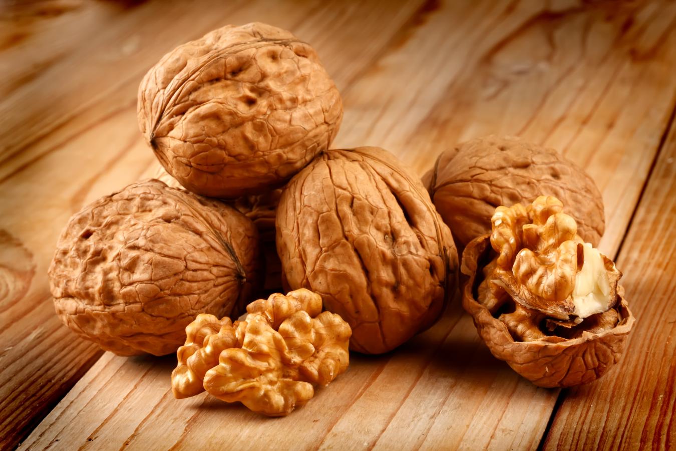 nueces-alimentos-corazon-kybG--1350x900@abc