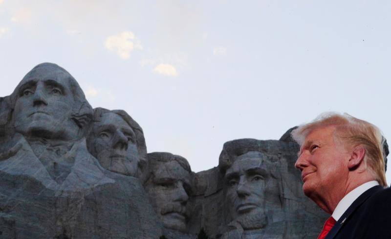 Trump, a la altura del monte Rushmore