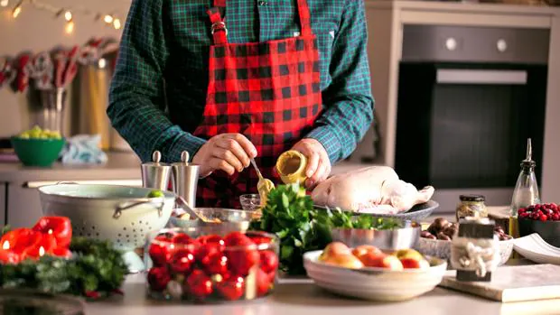 Credencial Descompostura Cuando Trucos de cocina para Navidad: cómo cocer el marisco y cortar bien el jamón