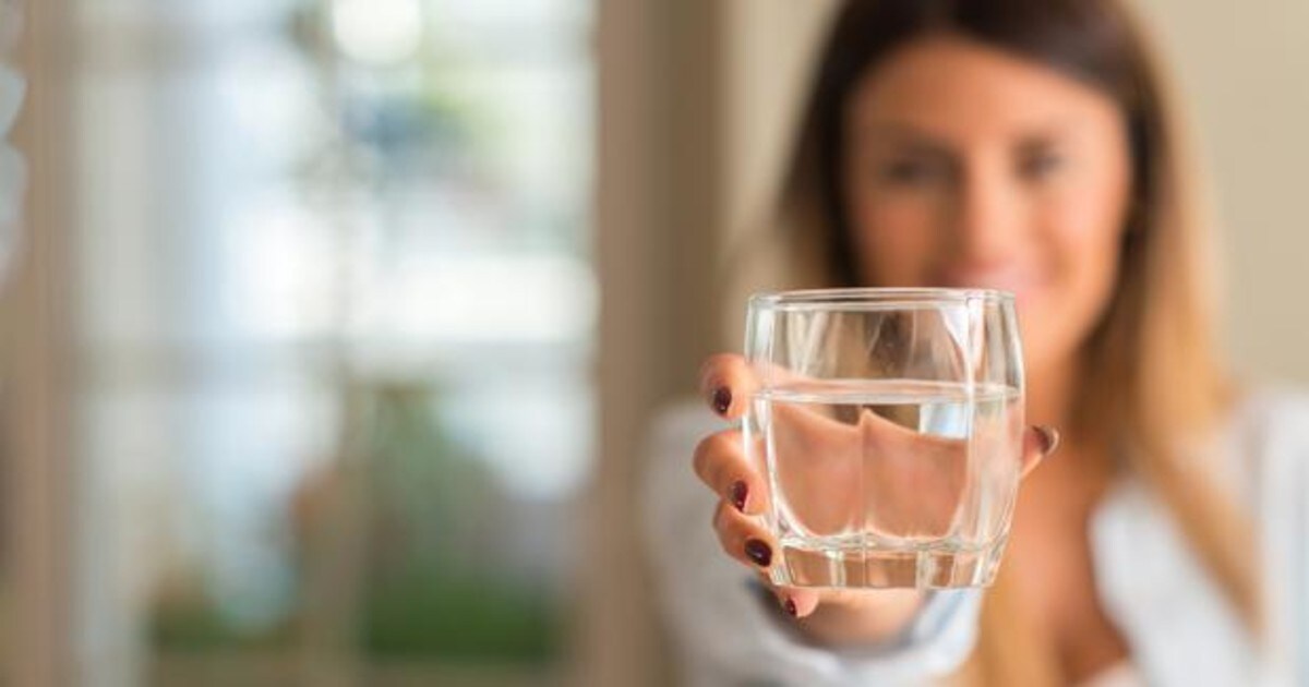 La pregunta del millón: ¿Cuánta agua debo beber al día?