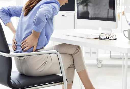 Cómo mantener una buena postura para que no te duela la espalda.