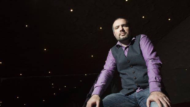 Guillem Anglada-Escudé es un cazador de planetas, profesor de Astrofísica de la Universidad Queen Mary de Londres
