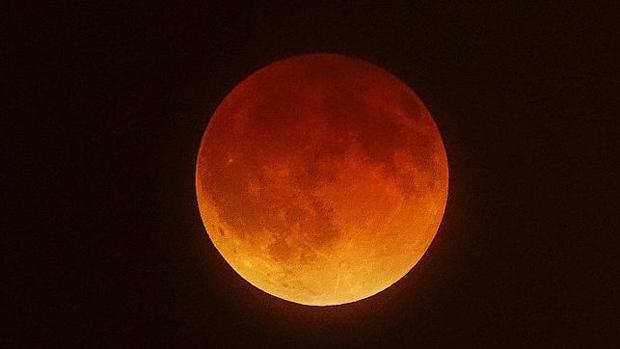 Una luna de sangre