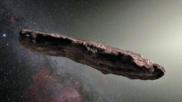 Representación del Oumuamua, el primer viajero interestelar captado en el Sistema Solar
