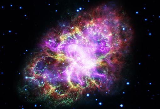 Fotografía de la Nebulosa del Cangrejo. Brilla porque un púlsar actúa como un acelerador de partículas en su interior