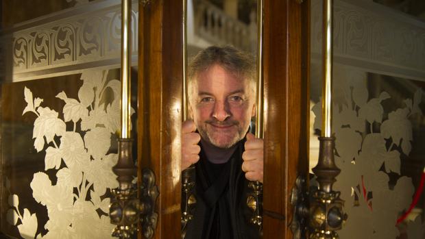 El escritor irlandés John Connolly, ayer en Barcelona