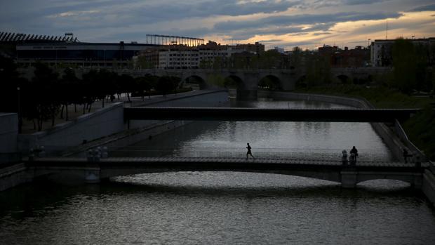 Imagen del Río Manzanares a su paso por las cercanías del Vicente Calderón