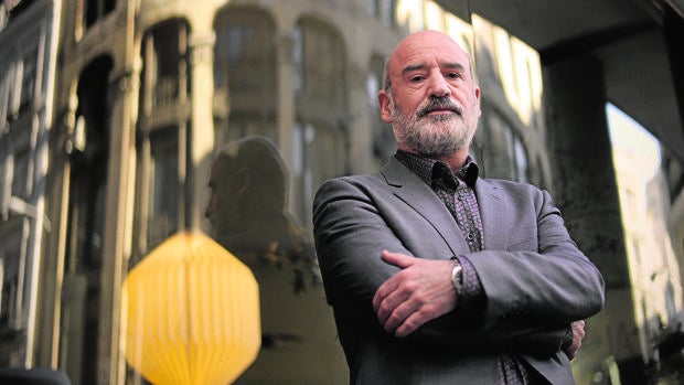Fernando Aramburu, autor de «Patria», fotografiado en Madrid