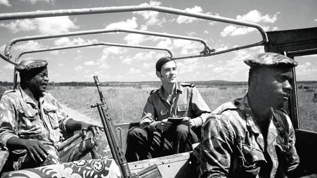 Las misivas de Antònio Lobo Antunes desde la guerra de Angola son el centro de «Cartas de guerra»