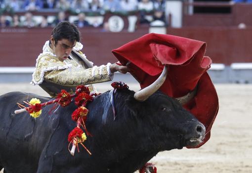 Perer, en un pase de pecho