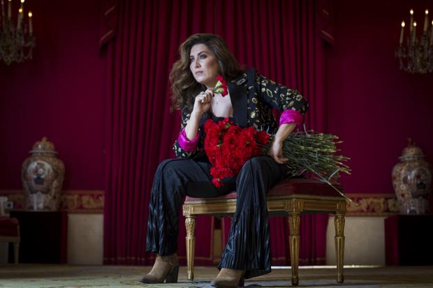 Estrella Morente, durante la entrevista en el Teatro Real