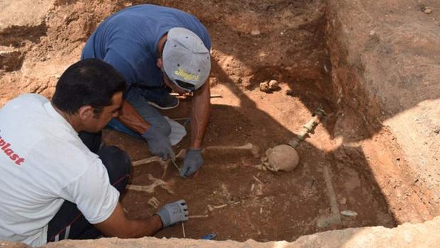 Detalle de la excavación en Mavropigi (Grecia)