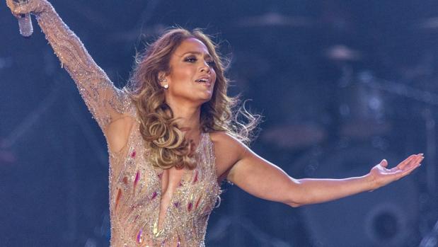 Concierto en San Petersburgo, donde la cantante lleva el mismo traje