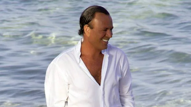 Julio Iglesias