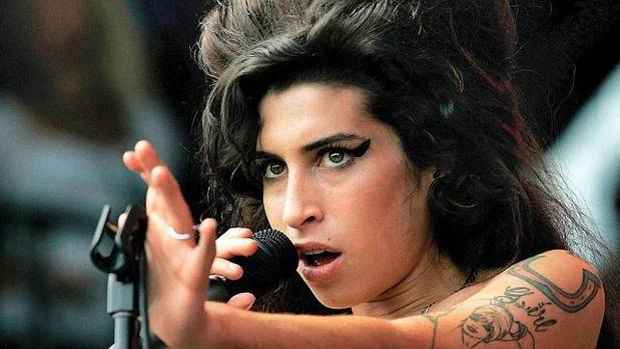 Desmontando a Amy: 10 años sin la 'Lady Day' de nuestro tiempo