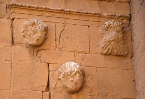 Tres figuras de Hatra