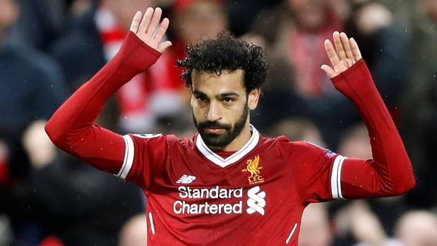 Mohamed Salah celebra su primer gol a la Roma