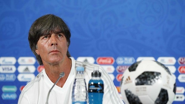 Joachim Löw en la rueda de prensa previa al partido ante Corea del Sur del Mundial