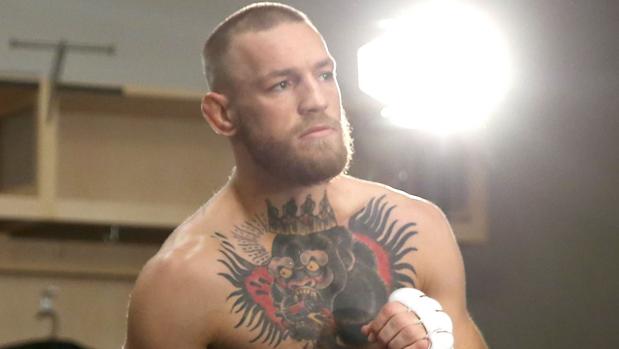 El peleador irlandés Conor McGregor tratará de recuperar su reinado en la UFC