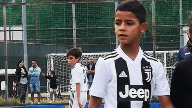 El hijo de Cristiano Ronaldo, jugando con la Juventus