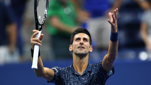 Djokovic celebra el triunfo ante Millman