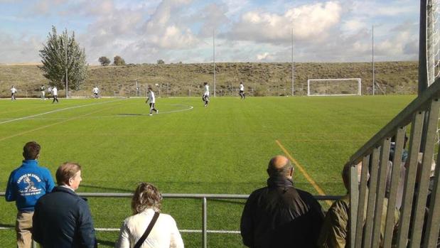 Estadio del CD Estremera