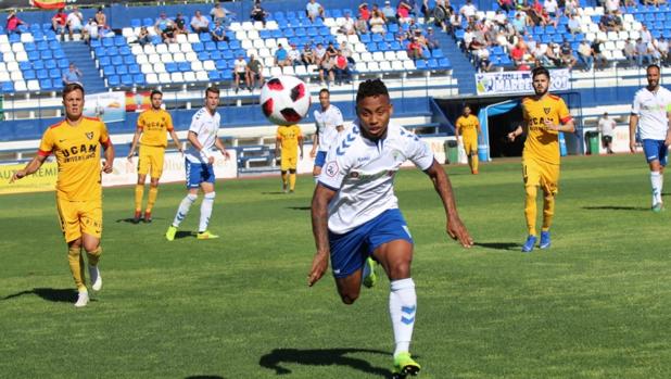 Partido entre el Marbella y el UCAM de Murcia, dos de los equipos clasifiados