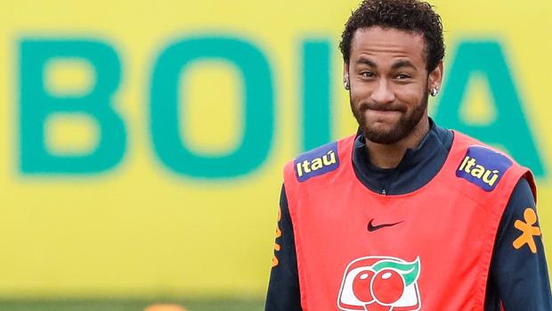 Neymar, en un entrenamiento de Brasil