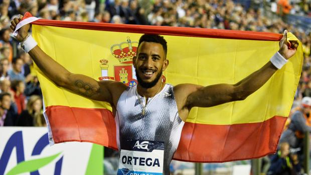 Orlando Ortega al ganar los 110 metros vallas en Minsk