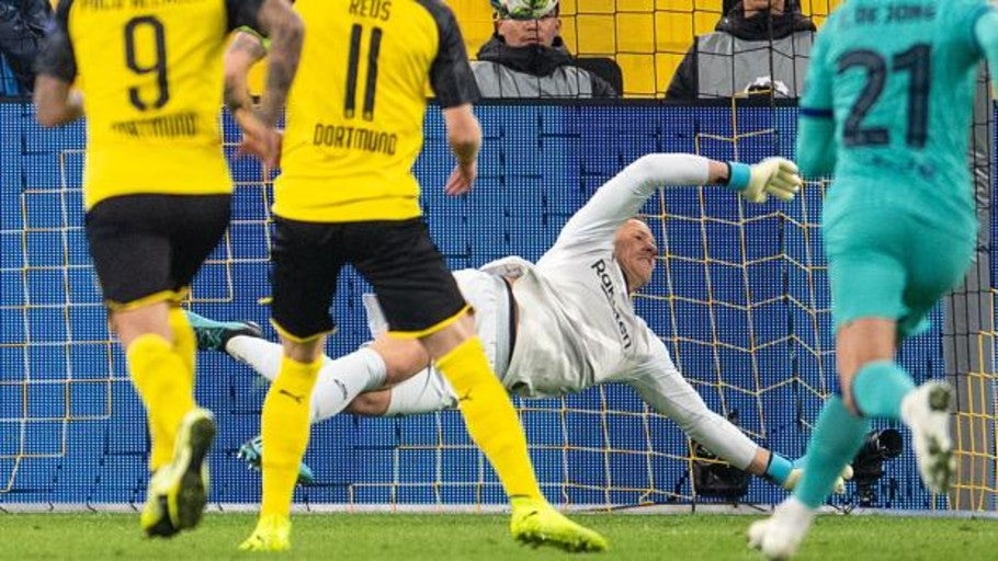 El duro ataque de Uli Hoeness contra Ter Stegen