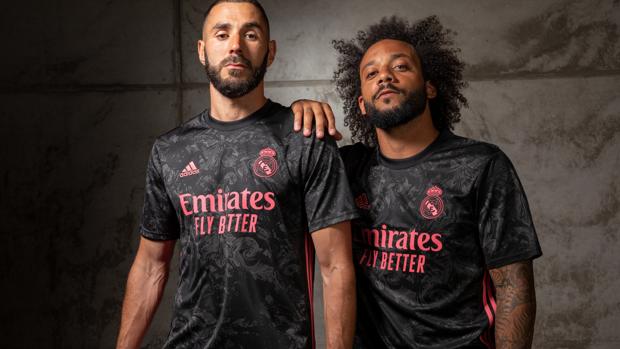 Real Madrid: Arden las redes sociales: la tercera camiseta es negra con estampados