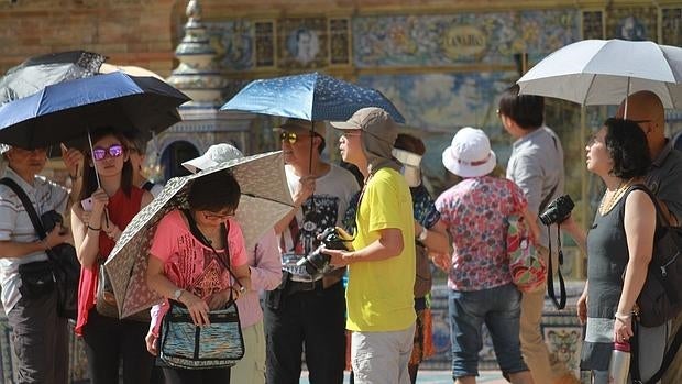 Turistas en Sevilla