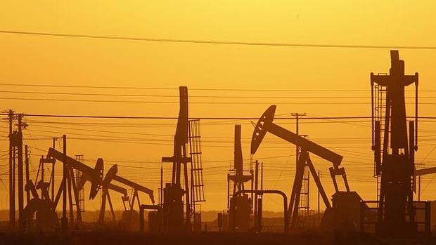 El petróleo acumula varias jornadas a la baja