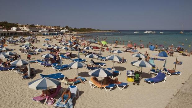 Turistas en Menorca