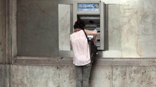 La política monetaria expansiva ha facilitado la concesión de crédito bancario