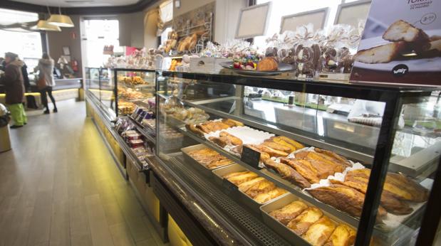 Imagen de archivo de una cafetería-pastelería en la ciudad de Madrid