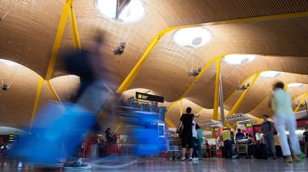Mostradores del aeropuerto de Barajas