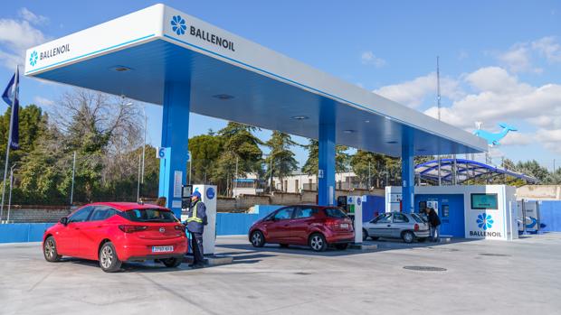 Gasolinera de Ballenoil, el principal grupo de estaciones de servicio automáticas