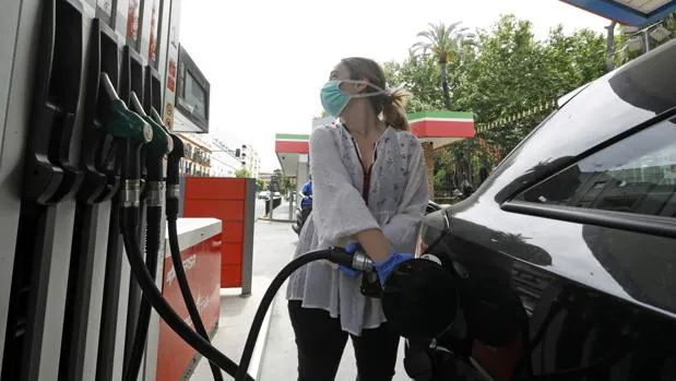 El precio de los carburantes bajó en septiembre