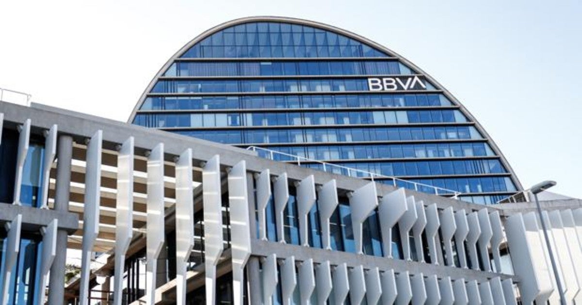 Los analistas estiman que la fusión entre BBVA y Sabadell generará unas  sinergias de 700 millones
