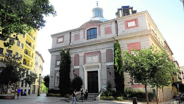 El exterior del templo