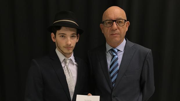 Diego Godián con el director de Educación, José Manuel Almeida
