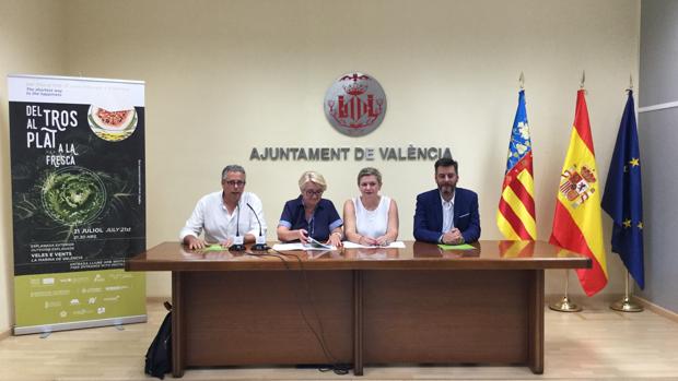 Imatge de la roda de premsa de l'esdeveniment «Del tros al plat… A la fresca»